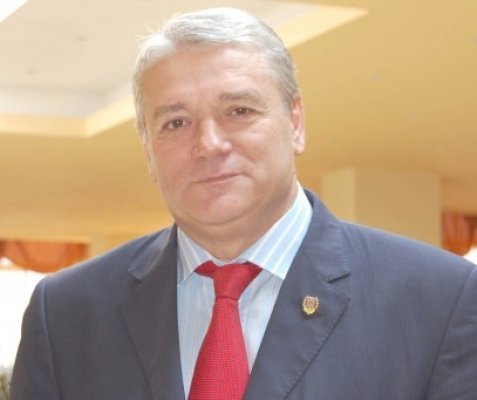 Moga, despre căderea Guvernului Ungureanu: Nu mă bucur; vreau să văd pe cine propune preşedintele Băsescu. Ar trebui să-l numească pe Ponta